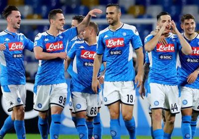 نابولي يقترب من التتويج بلقب الدوري الإيطالي
