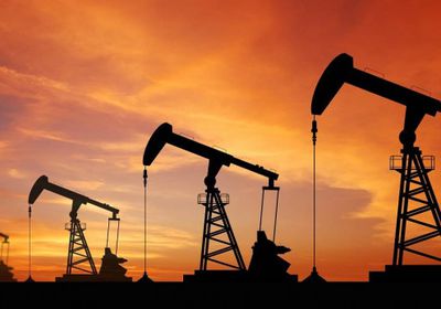 انخفاض منصات التنقيب عن النفط بأمريكا
