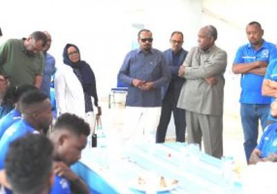 رصد مكافآت ضخمة للاعبي الهلال للفوز على الأهلي