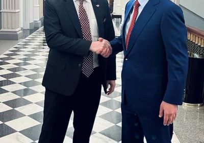 بزيارة للبيت الأبيض.. وزير خارجية الإمارات يبحث دعم مجلس القيادة