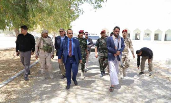 محافظ حضرموت يتفقد مرافق مديرية غيل باوزير