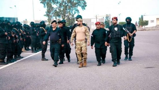 قائد مكافحة الإرهاب يتفقد قوات الجهاز في عدن