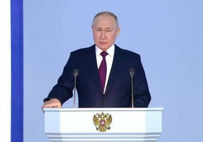 موسكو تعلق مشاركتها في معاهدة نزع السلاح النووي