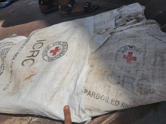 مديرية المعلا تطلب سحب سجل تاجر الأغذية الفاسدة