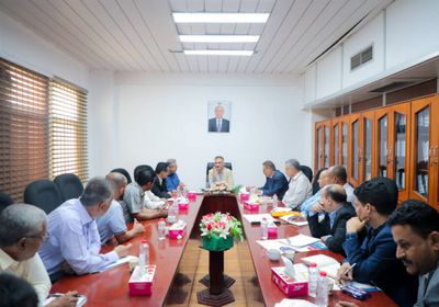 رفع وتيرة تشغيل مضخات الصرف الصحي بعدن