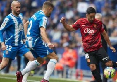 إسبانيول يفوز على ريال مايوركا بثنائية