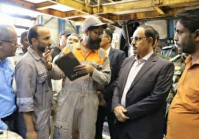 استعدادات لأحمال الصيف.. محافظ حضرموت يزور محطة الريان