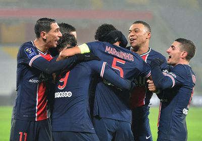 سان جيرمان يكتسح مارسيليا بثلاثية نظيفة