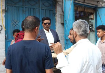 إزالة العشوائيات من شوارع المكلا القديمة