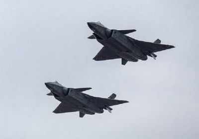 رصد طائرة عسكرية أمريكية فوق مضيق تايوان