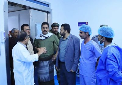 رئيس انتقالي شبوة يثمن الإنجازات الطبية للمستشفى العام