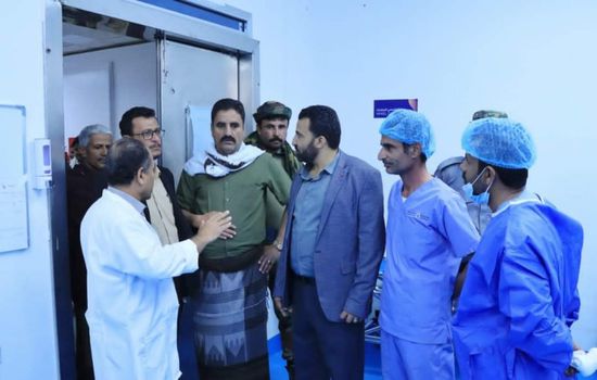 رئيس انتقالي شبوة يثمن الإنجازات الطبية للمستشفى العام