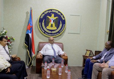 أمانة الانتقالي تثمن الجهود الإنسانية للصليب الأحمر