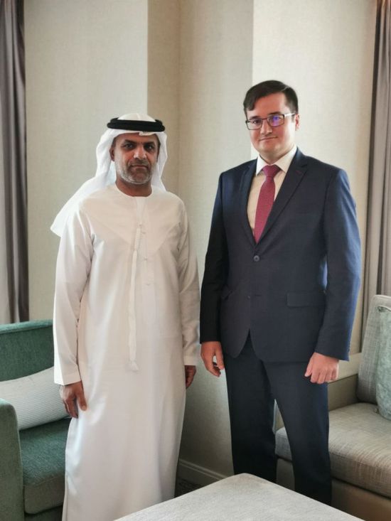 سفيرا الإمارات وروسيا يبحثان جهود الحل السلمي