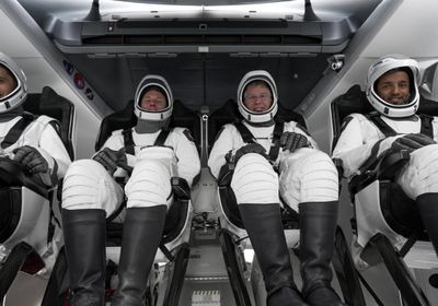 محمد بن راشد: أبناء الإمارات فخر وعز ويرفعون رؤوسنا في العالم