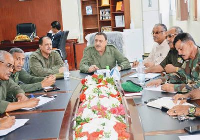 مدير أمن عدن يبحث تعزيز الأداء الأمني