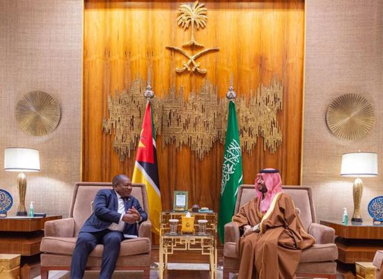 ولي العهد السعودي يستقبل رئيس جمهورية موزمبيق