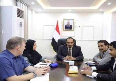 محافظ حضرموت يطالب بردع الحوثي عن استهداف المحافظة
