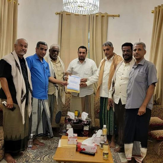 وفد الهبة الحضرمية يطرح احتياجات القطاع التعليمي على العكبري