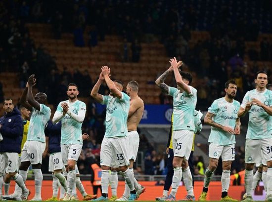 إنتر ميلان يهزم ليتشي بثنائية بالدوري الإيطالي