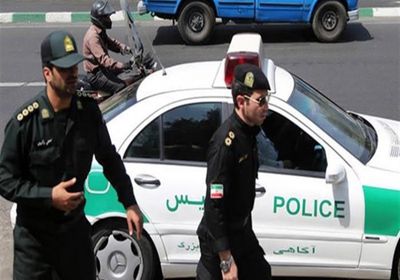 إيران تعتقل الصحفي الذي كشف عن واقعة التسمم
