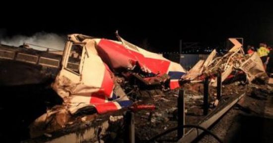 اعتقال رئيس محطة للقطارات باليونان بسبب حادث التصادم