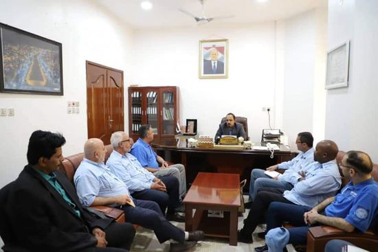 محافظ حضرموت يلتقي وفدًا أمميا لدعم جهود مكافحة التهريب