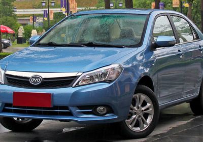 "بي واي دي" الصينية تفقد 18 مليار دولار من قيمتها السوقية