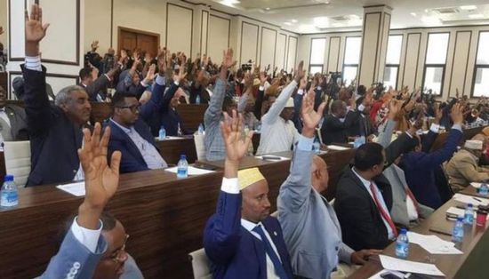 النواب الصومالي يصادق على قانون محاربة الإرهاب