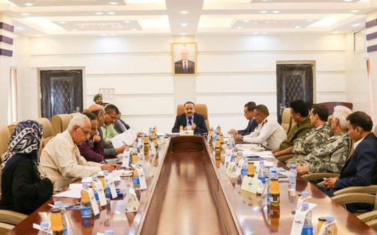 وزير النقل يبحث تشكيل اللجنة الوطنية للأمن البحري