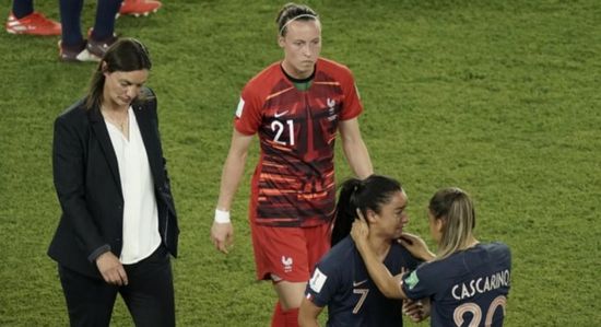 إقالة مدربة منتخب فرنسا للسيدات