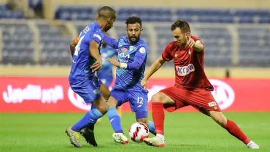 الطائي وضمك بالدوري السعودي.. الموعد والقنوات الناقلة