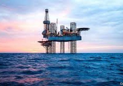 هبوط منصات التنقيب عن النفط والغاز بأمريكا