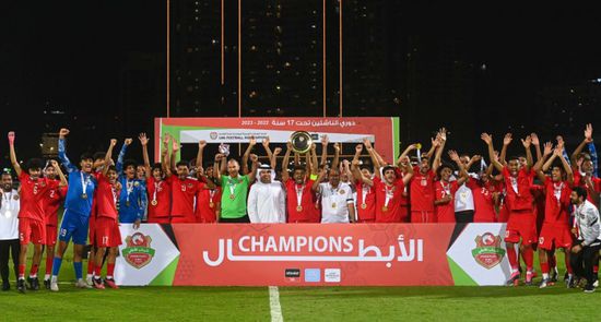 شباب الأهلي ينتفض ليفوز 3-2 على الجزيرة