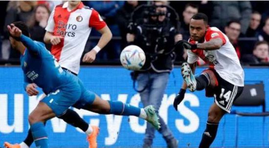 ألكمار يواصل مطاردة فينوورد