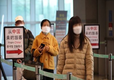 الصين تستأنف إصدار التأشيرات بعد توقفها بعد الجائحة