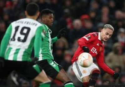 تعرف على تشكيل اليونايتد المتوقع بمباراة بيتيس