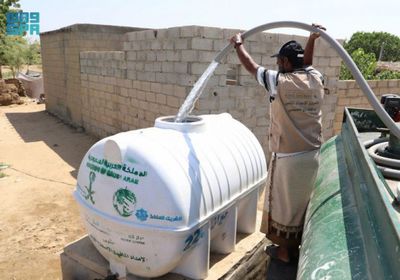 "سلمان للإغاثة" يمد حجة بأكثر من 7 ملايين لتر مياه