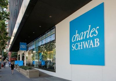 أصول "تشارلز شواب" ترتفع 16.5 مليار دولار في أسبوع
