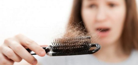 هذه مخاطر تساقط الشعر لدى النساء