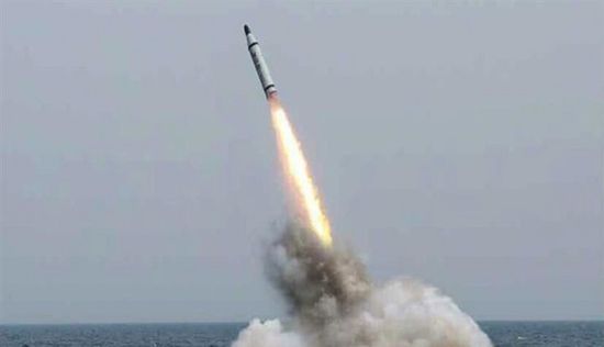 كوريا الشمالية تطلق صواريخ كروز قبالة ساحلها الشرقي