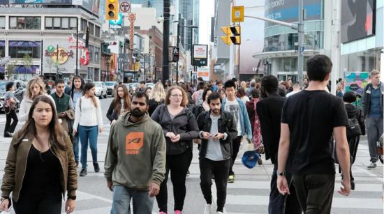 ارتفاع قياسي لعدد سكان كندا لأول مرة في التاريخ