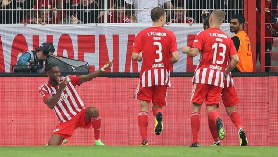أونيون برلين يفوز 3-صفر على شتوتجارت