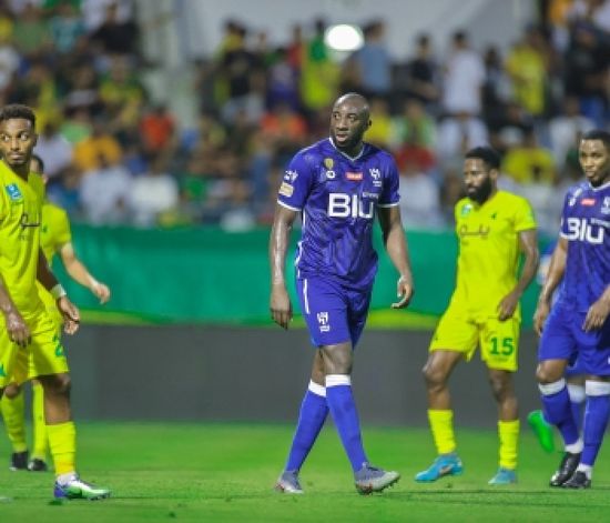 ثنائية إيغالو تقود الهلال السعودي للفوز على الخليج