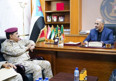 من الداعري.. الرئيس الزُبيدي يطلع على التطورات بالجبهات