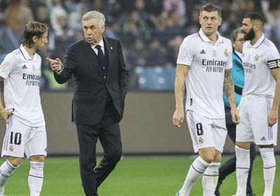 بنزيما يقود الريال لفوز ساحق على بلد الوليد