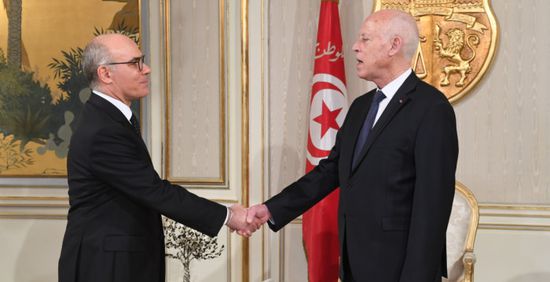 الرئيس التونسي يوجه بإجراءات تعيين سفير بدمشق