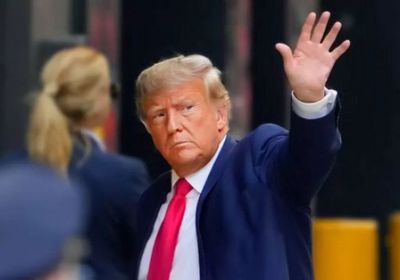 ترامب يصل لمحكمة مانهاتن للمثول أمام القضاء