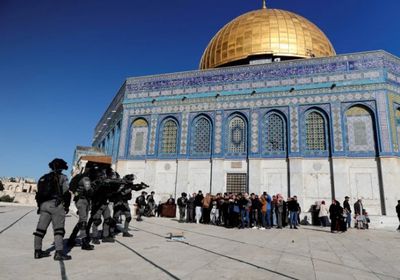 الرئاسة الفلسطينية تدين اقتحام المسجد الأقصى