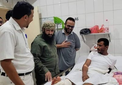 الوالي يطمئن على جرحى أحداث مودية بمستشفيات عدن